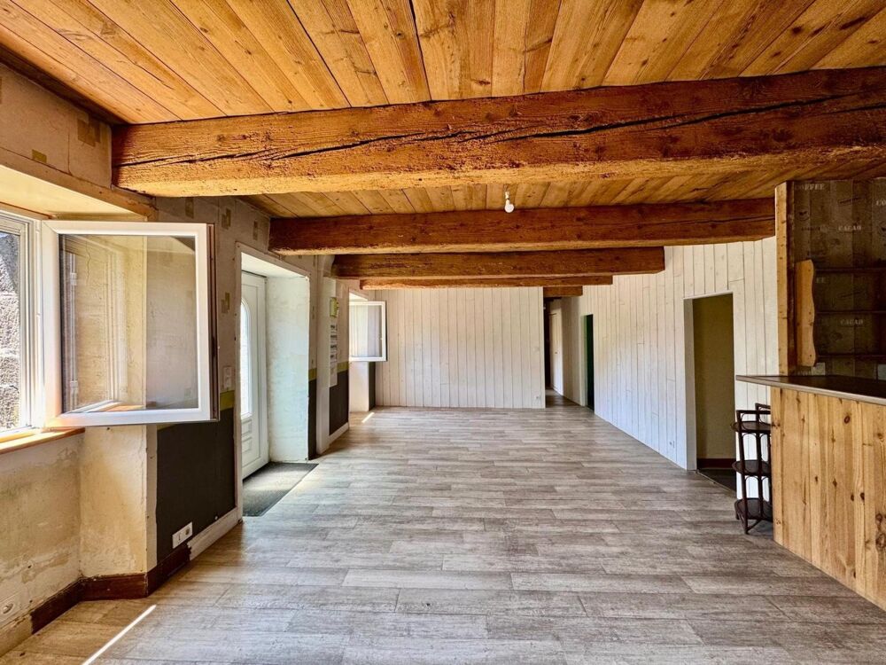 ANCIENNE FERME DE CARACTÈRE - LAQUEUILLE