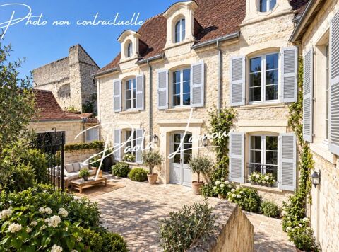   Très bel Hôtel particulier du XVII ème idéalement situé Maison - 9 pièce(s) - 213 m²