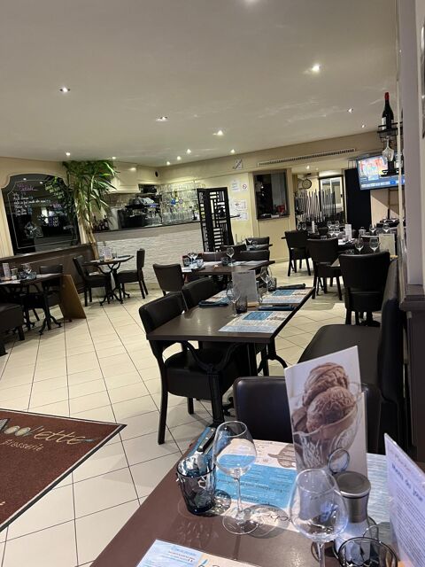 FONDS DE COMMERCE PIZZERIA-TRAITEUR AVEC LOGEMENT 105000 44270 Machecoul-saint-meme