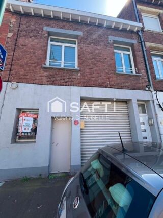  Immeuble à vendre 215 m²