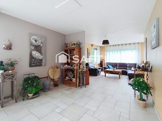  Maison à vendre 9 pièces 215 m²