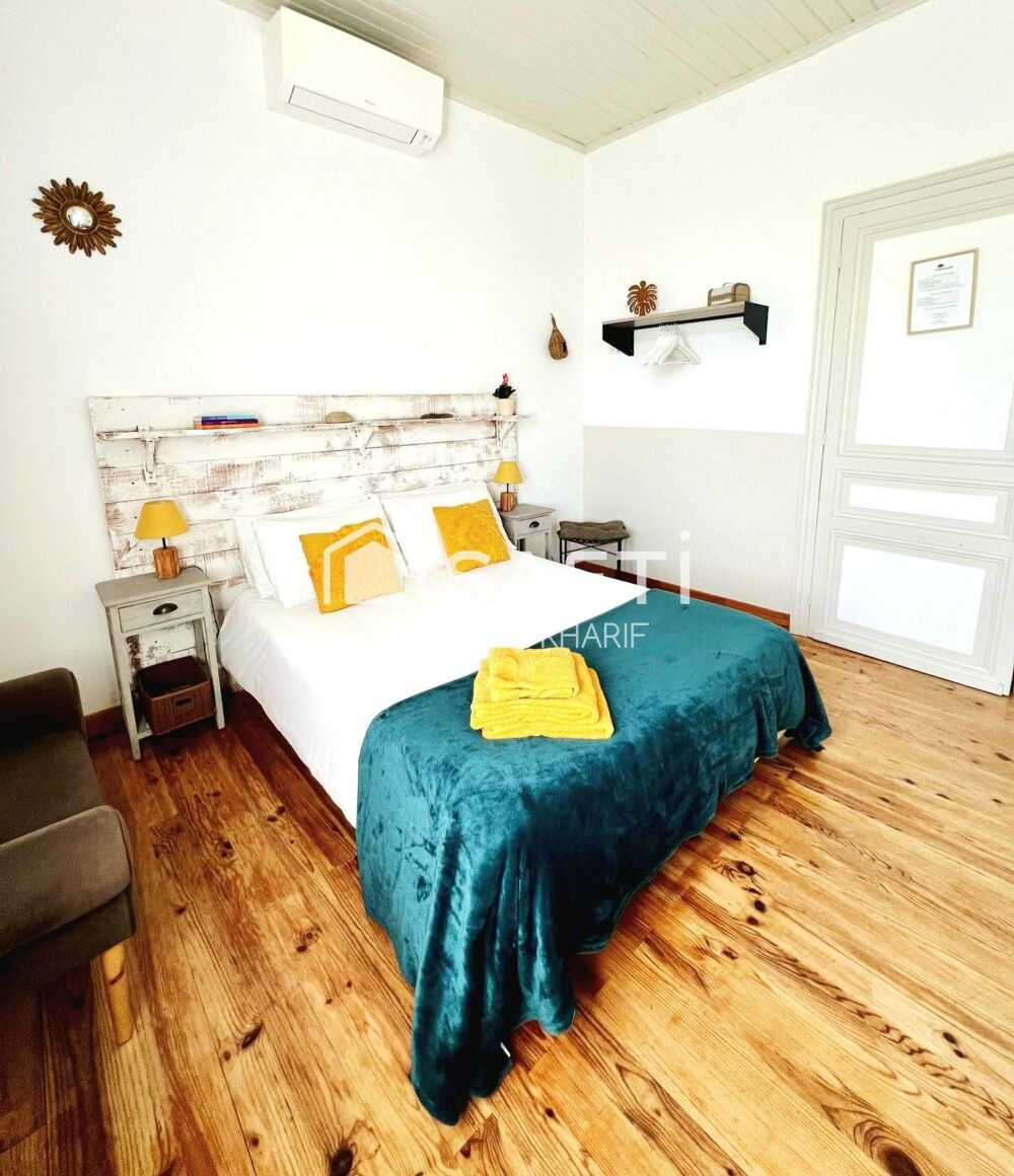 � vendre  Maison Gastes (40160)