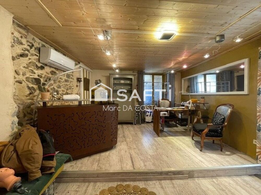 Vente Maison 225 m² habitables, nombreuses chambres, cour intérieure. Possibilité de diviser. Chevrières