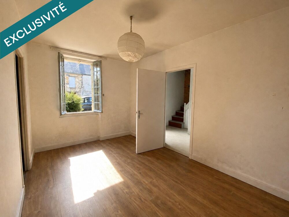 Maison de bourg avec jardin, T4, Sainte Anne sur Vilaine