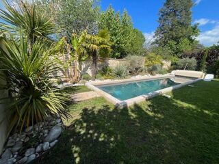  Maison � vendre 6 pi�ces 221 m�