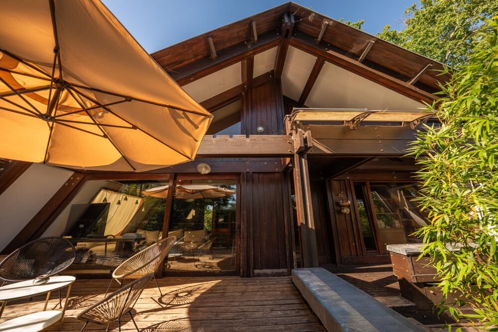 Vente Maison Maison d'architecte proche du Golf d'Arcachon 140m² (4P) avec dépendance 60m² (3 pièces) La teste-de-buch