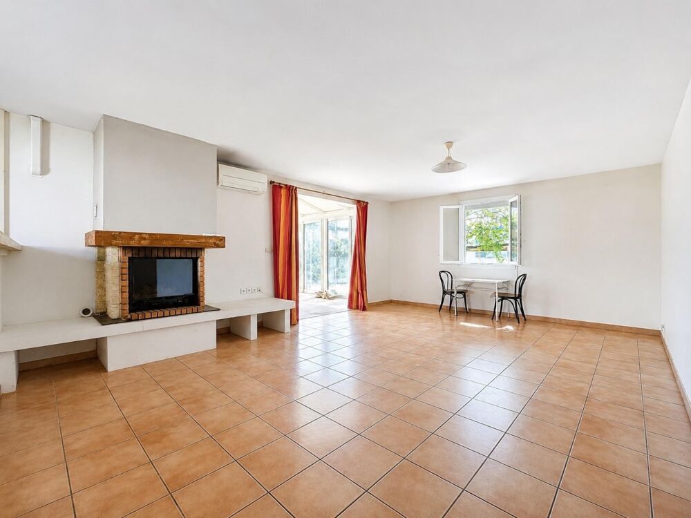 Garidech - Maison 110 m2 + 33 m2 d'extension - Garage - piscine