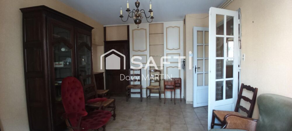 Vente Maison Une maison de village pleine de promesses. Requista
