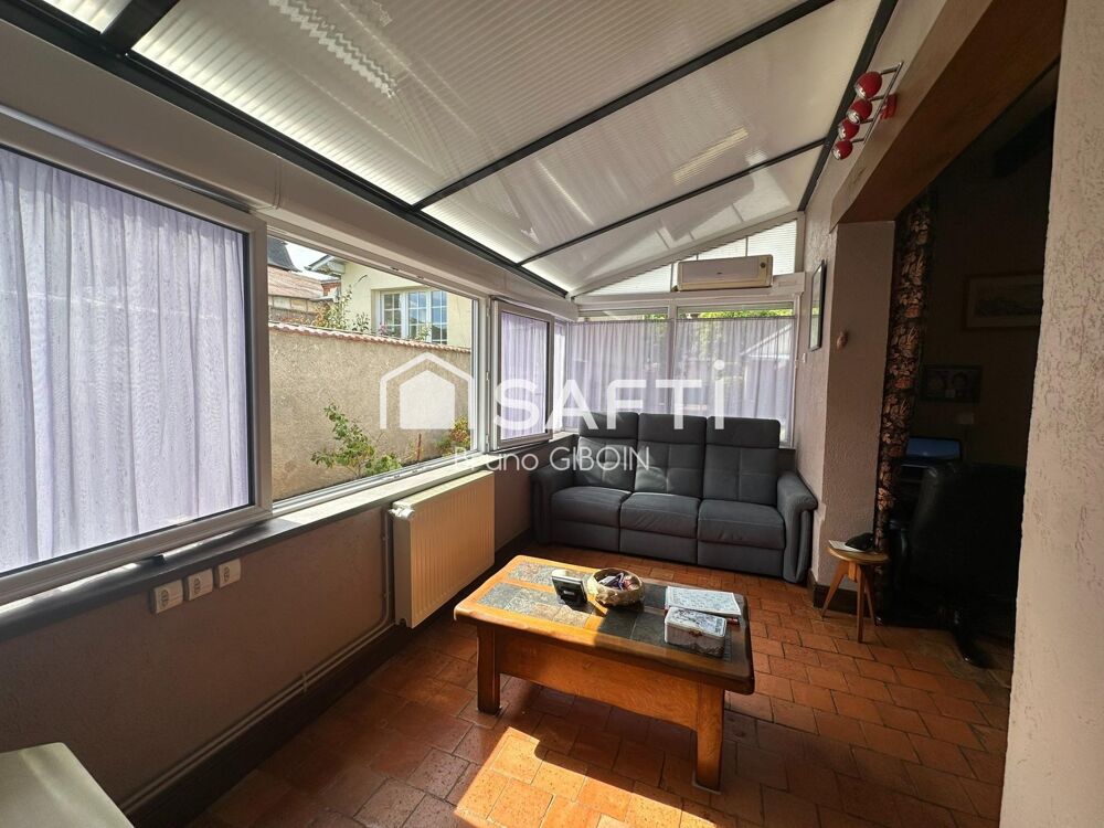Vente Maison Maison 134 m², 4 pièces, 3 chambres, garage, jardin Gien