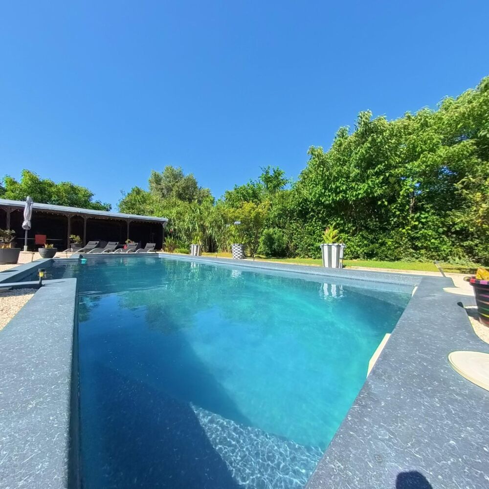 Vente Maison MAISON INDIVIDUELLE - MORIÈRES-LÈS-AVIGNON - 146 m² - DPE C Morieres-les-avignon