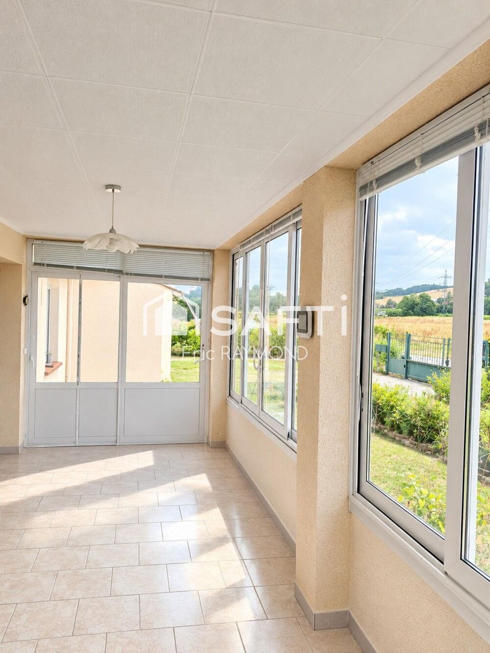 Une opportunité à ne pas manquer: découvrez cette magnifique maison.