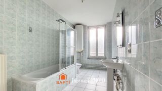  Appartement � vendre 8 pi�ces 217 m�