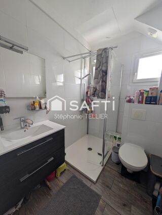  Immeuble à vendre 300 m²