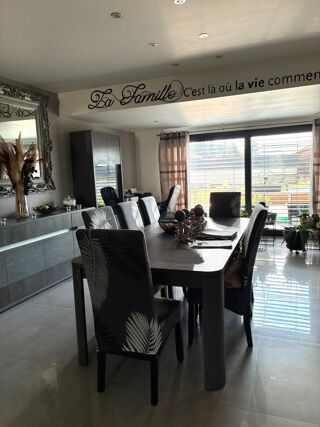  Maison  vendre 5 pices 145 m