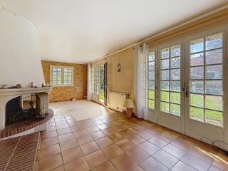  Maison � vendre 7 pi�ces 222 m�