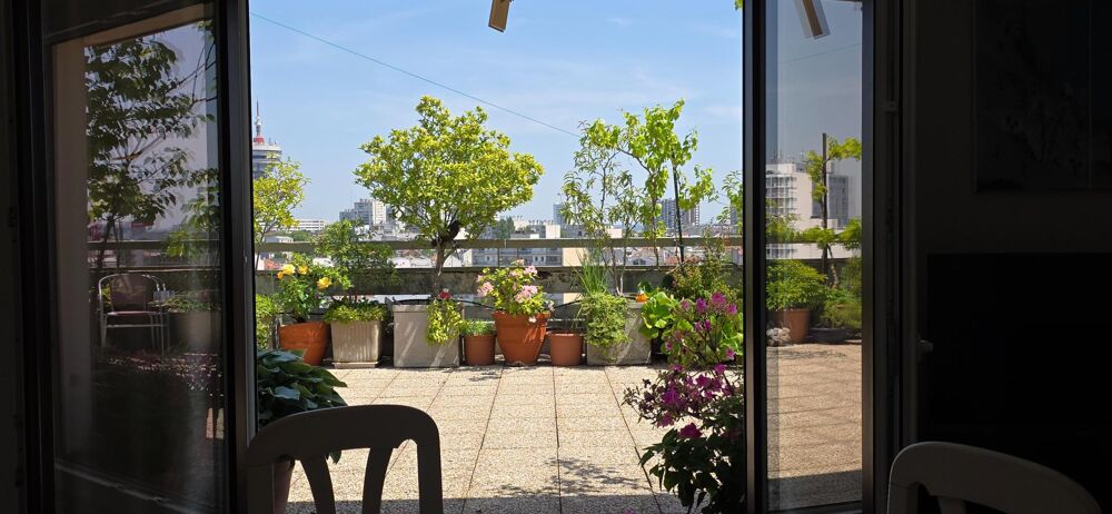 Appartement 4 pièces 90m² avec terrasse plein ciel 100m²