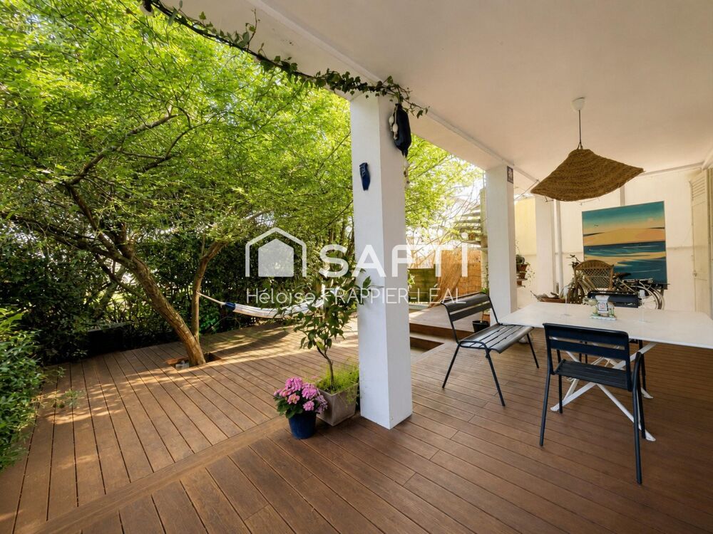 TALENCE CENTRE  Maison rénovée 4 chs, jardin, terrasse, prestations anciennes