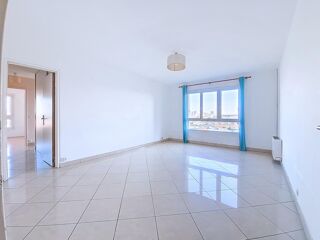  Appartement � vendre 4 pi�ces 83 m�