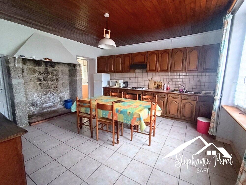 Vente Maison FLAYAT – Ensemble immobilier de 160 m² avec deux maisons – Terrain 1 609 m² Flayat