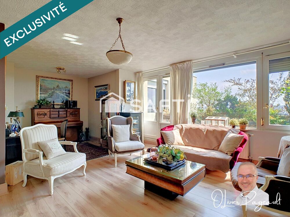 Vente Appartement T4 en dernier étage + 45 m² d'extérieurs : bien rare ! Lyon 8