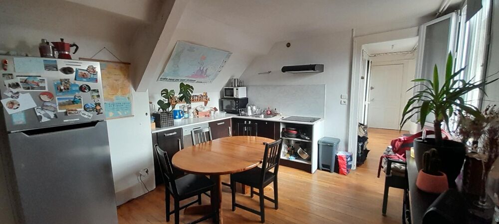 Location Appartement A louer t4 vue sur les toits en colocation Besancon