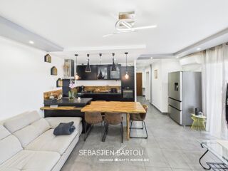Vente Appartement Appartement cosy 60m2 avec terrasse proximité tous commerces Porto-vecchio