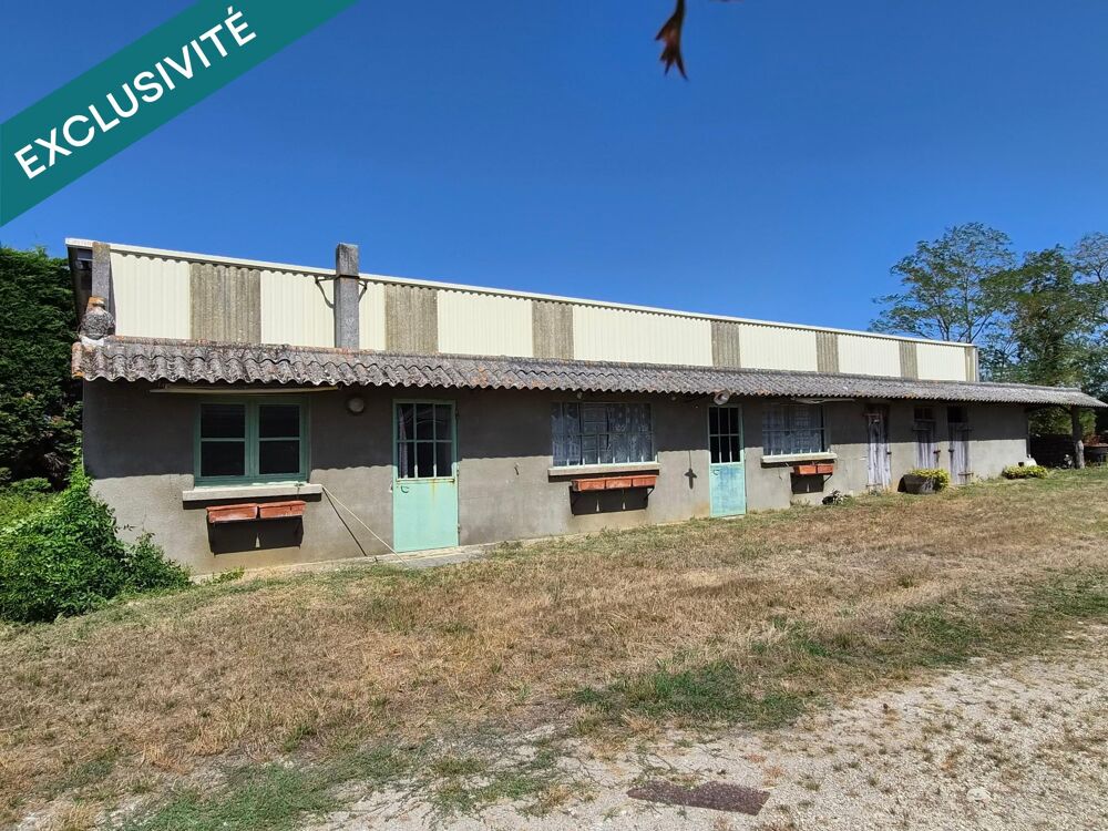 Maison en pierre à rénover avec dépendances sur plus de 4 700 m²