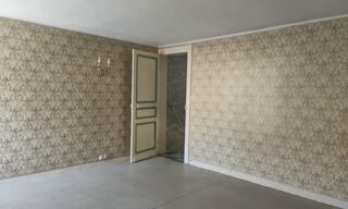  Maison à vendre 10 pièces 228 m²