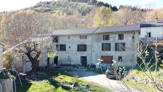 Maison  vendre 8 pices 200 m