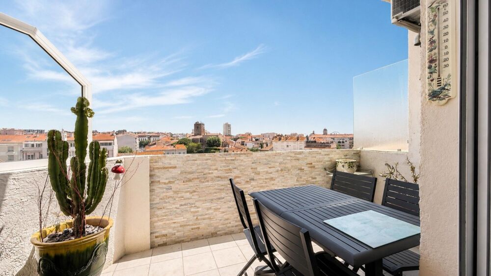 Vente Appartement Appartement 4 pièces de 94 m² – Centre-ville de Saint-Raphaël Saint-raphael
