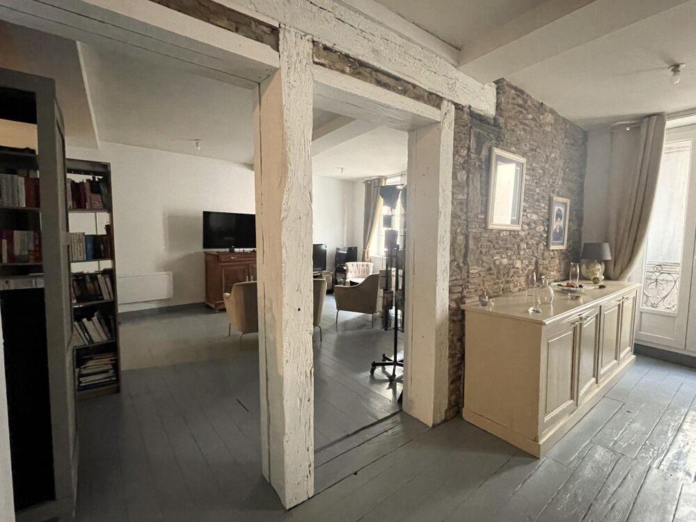 Spacieux appartement 4 piéces centre ville