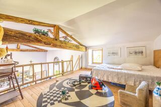  Maison � vendre 8 pi�ces 264 m�