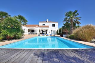  Maison à vendre 8 pièces 213 m²