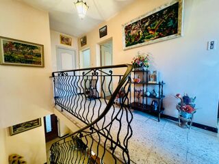  Immeuble à vendre 253 m²