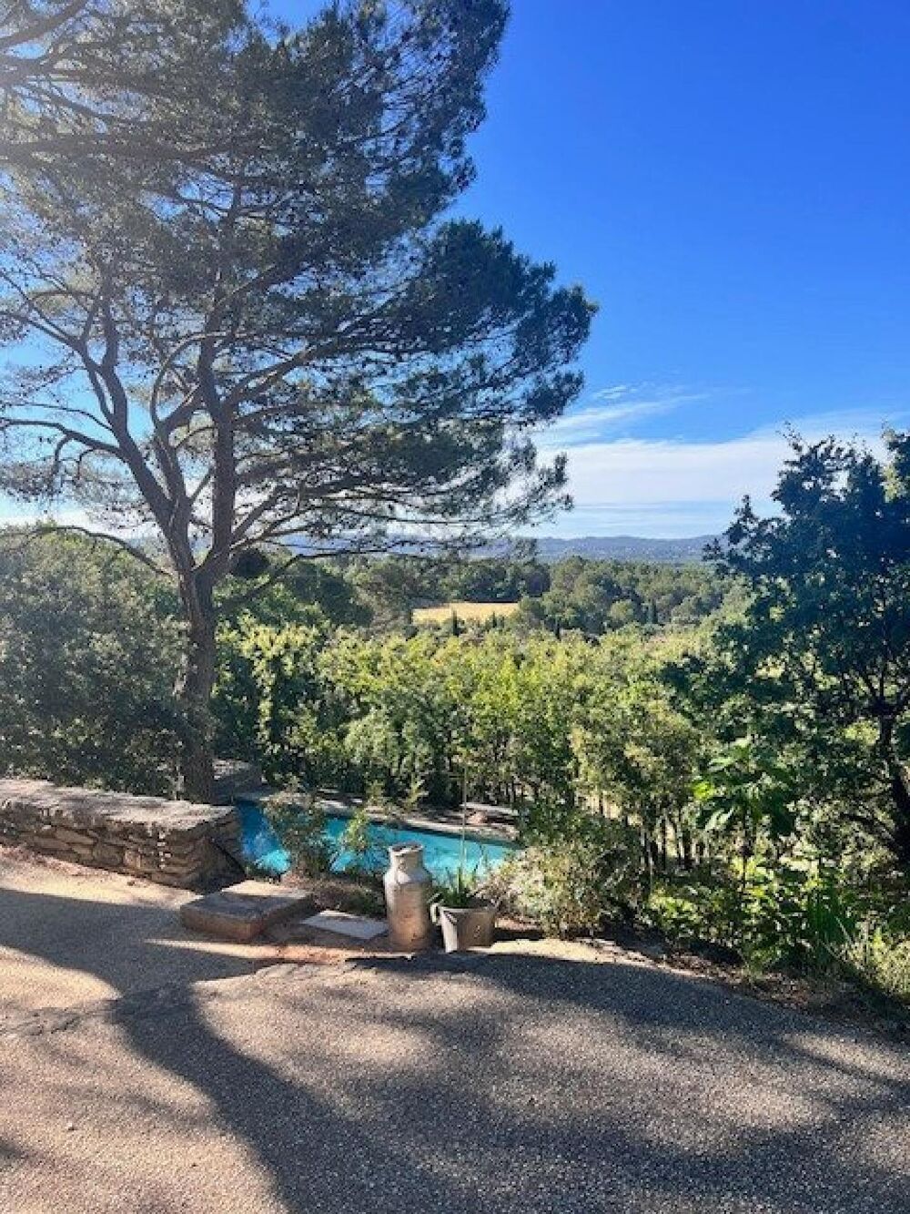Maison d'exception sur 8000m2 environ de nature