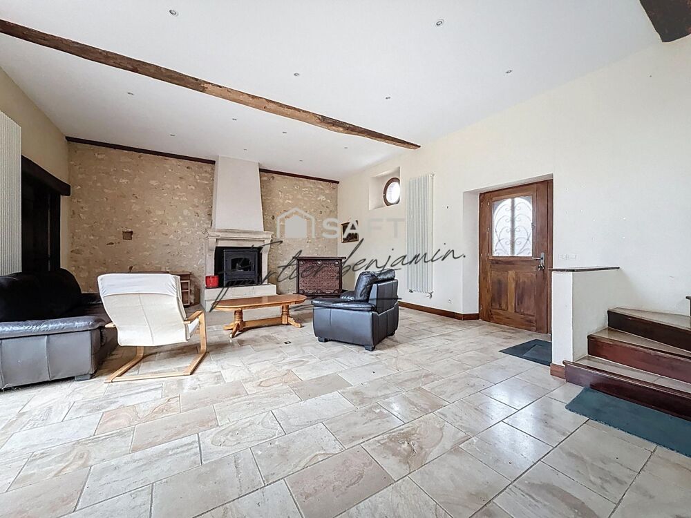 Belle maison familiale au calme, proche Longueville