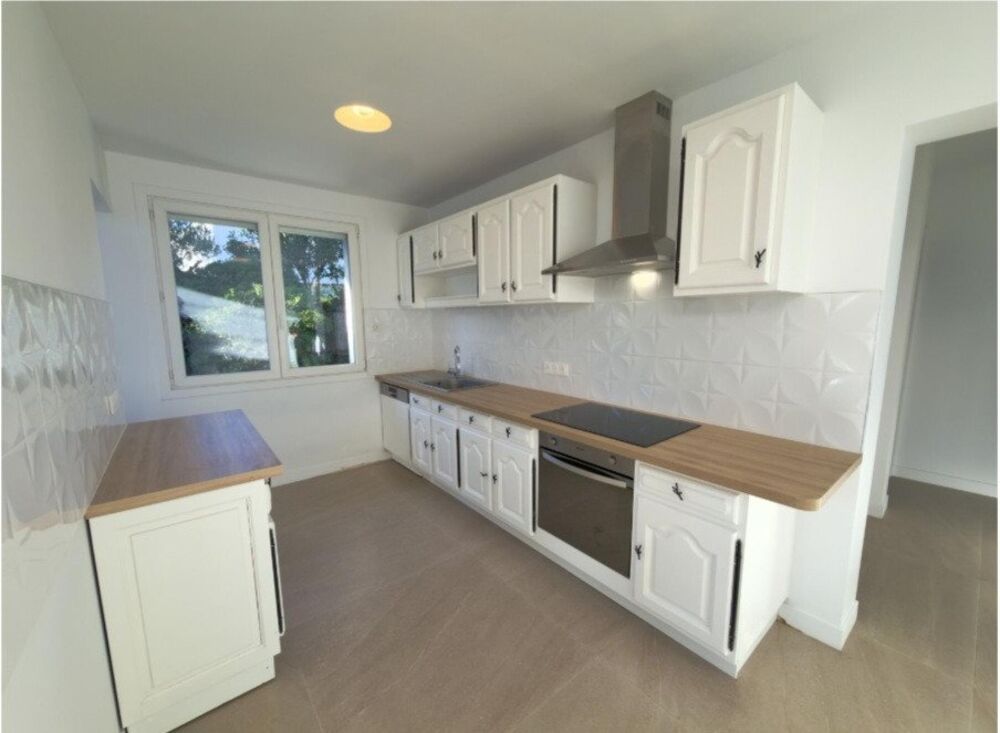 Vente Maison Rénovée - plain pied - 3 chambres - garage Sorede