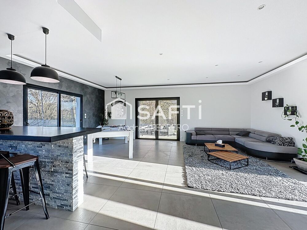 Vente Maison Maison Type T6 de 165m2 à MONTBERON Montberon