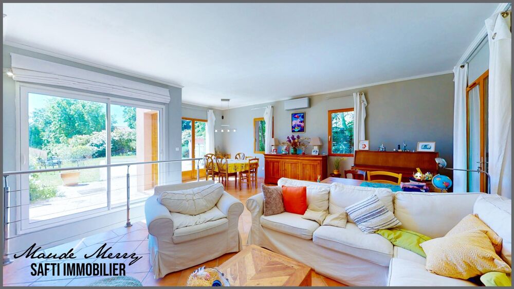 Dans petit lotissement - calme et bout d'impasse - villa 110 m2 - piscine - garage - parcelle 613 m2 - tout à l'égout - école et