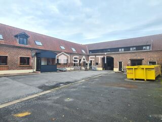  Immeuble � vendre 700 m�