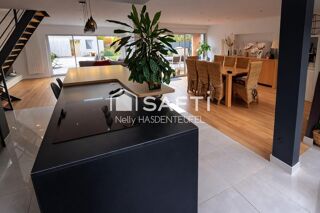  Maison � vendre 6 pi�ces 265 m�