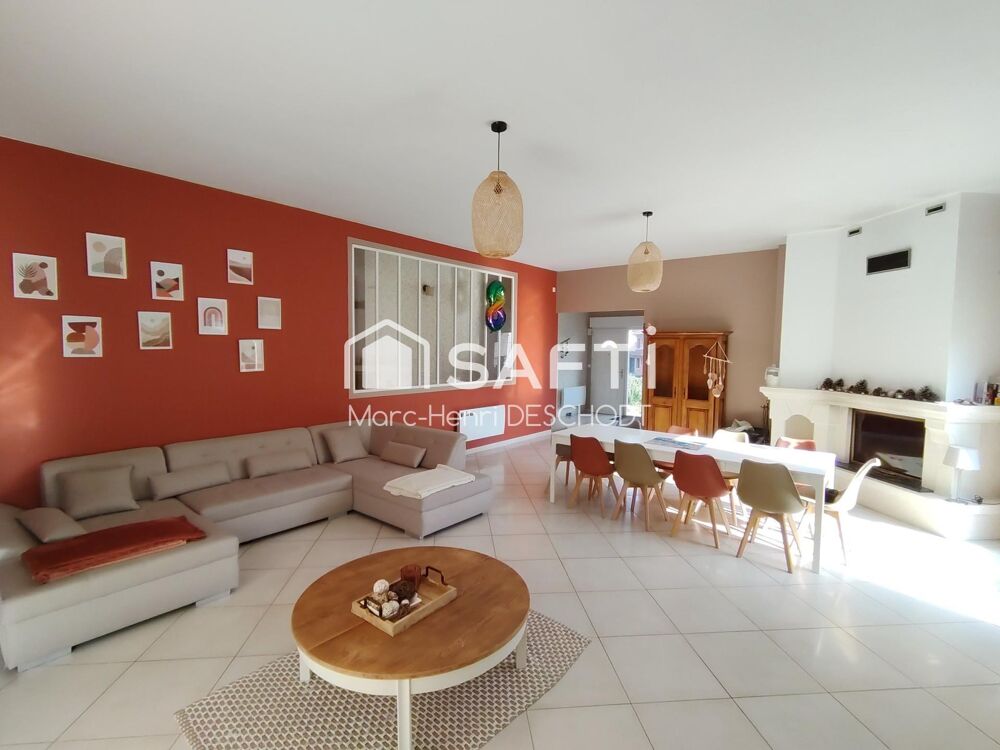 Maison 6 pièces 175 m² · à Camiers · 175 m² · 699 900 €
