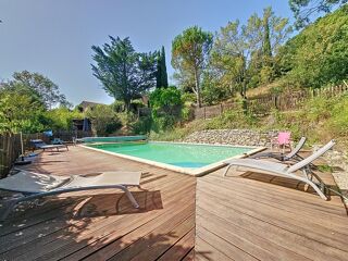  Maison � vendre 10 pi�ces 221 m�