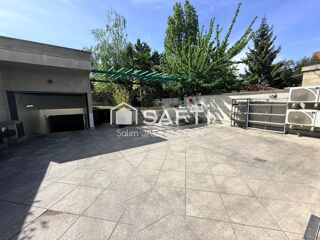  Immeuble à vendre 599 m²