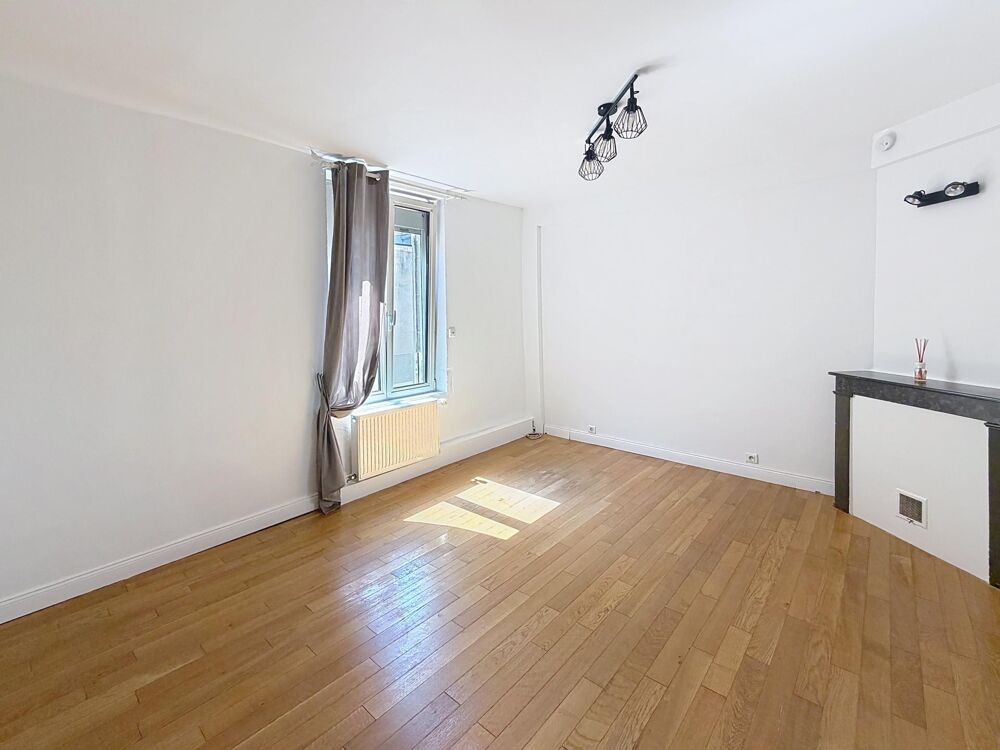 Vente Maison Maison de ville de caractère avec terrasse – Un esprit loft au cœur de Reims Reims