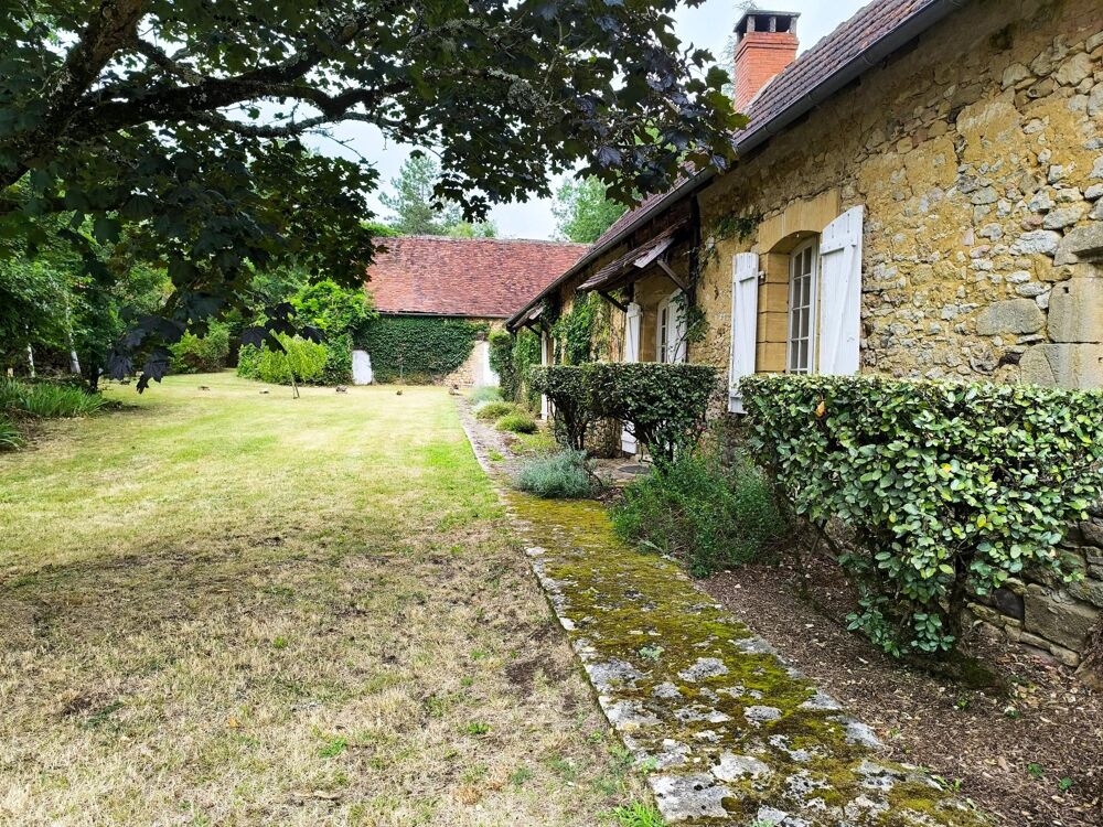 Périgourdine de 1814, au coeur de 6.9 ha de nature