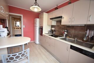  Appartement � vendre 5 pi�ces 102 m�