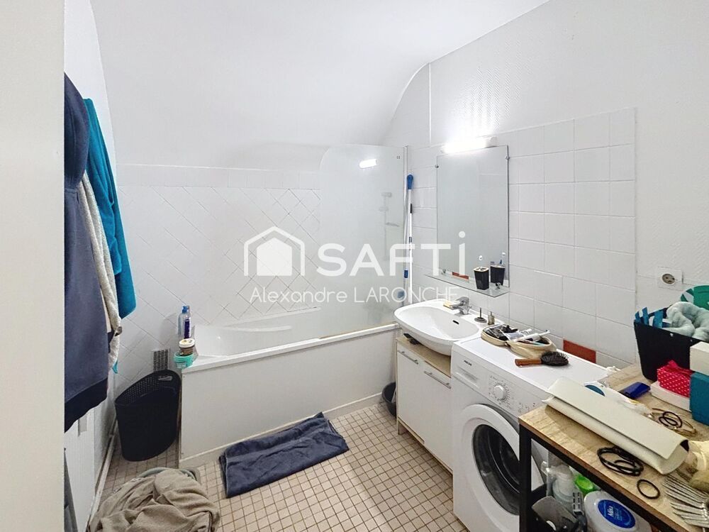 Vente Appartement Studio de 43 m2 avec balcon et ascenseur vendu loué Lisieux