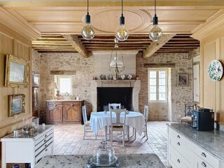  Maison � vendre 9 pi�ces 304 m�