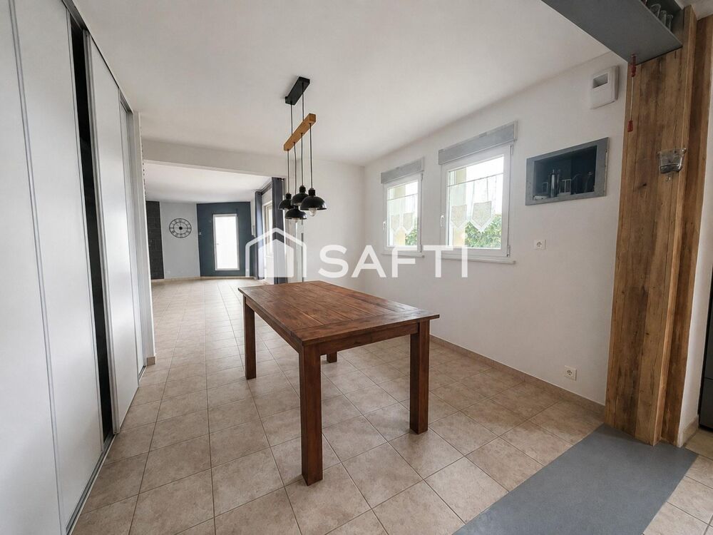 Vente Maison Maison familiale aux beaux volumes – Quévert Quevert